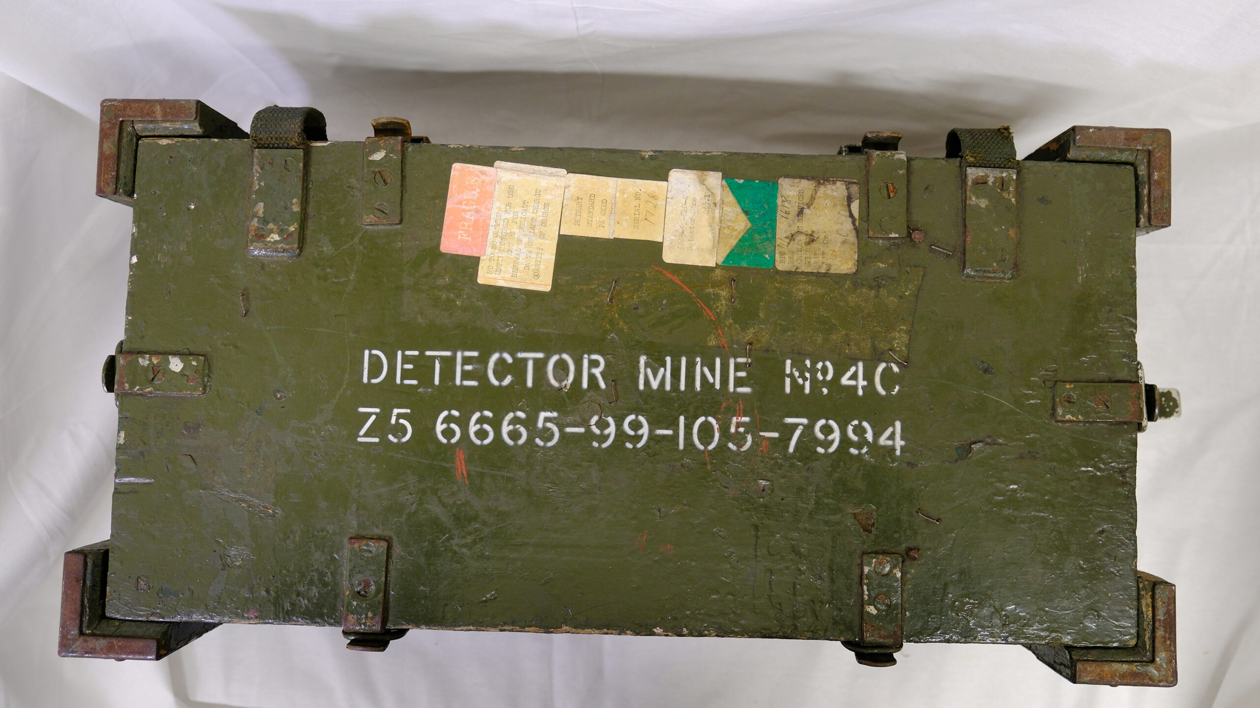 British Army Detector Mine Kit No.4C - Royal Anglian Regiment